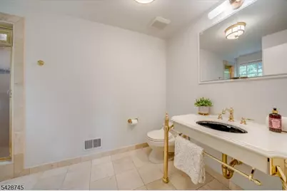 36 Cambridge Drive, Millburn Twp., NJ 07078 - Photo 28