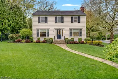 36 Cambridge Drive, Millburn Twp., NJ 07078 - Photo 2