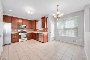 31 Winding Hill Dr, Mount Olive, NJ 07840 - Photo 8