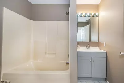 294 Paxton St, Paterson, NJ 07503 - Photo 12