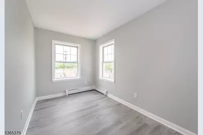 294 Paxton St, Paterson, NJ 07503 - Photo 10