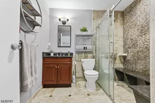 326 Prospect Ave, Hackensack, NJ 07601 - Photo 22