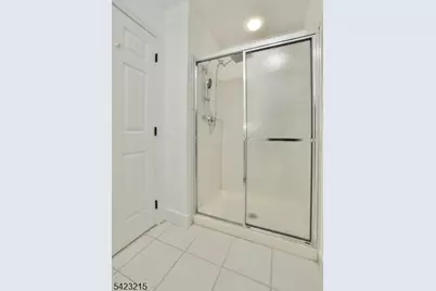 330 Winthrop Dr #303, Nutley, NJ 07110 - Photo 24