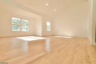 330 Winthrop Dr, Nutley, NJ 07110 - Photo 4
