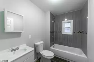 874 S 16th St, Newark, NJ 07108 - Photo 6