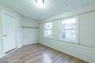 874 S 16th St, Newark, NJ 07108 - Photo 14