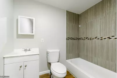 874 S 16th St, Newark, NJ 07108 - Photo 16