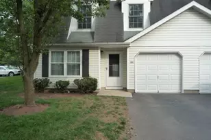 388 Cotswold Pl, Franklin Township, NJ 08873 - Photo 1