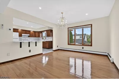 97 Sipp Ave #1, Clifton, NJ 07013 - Photo 4