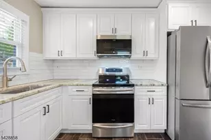 622 Succasunna Rd, Mount Arlington, NJ 07850 - Photo 24