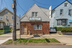 528 Spring St, Elizabeth, NJ 07201 - Photo 1