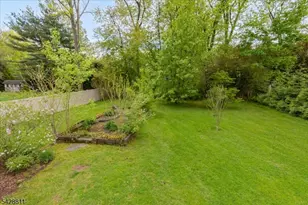 1075 Charles St, Mountainside, NJ 07092 - Photo 34
