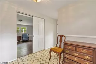 1075 Charles St, Mountainside, NJ 07092 - Photo 2
