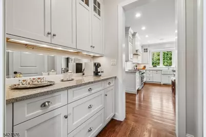 4 Canfield Ter, Morris Township, NJ 07960 - Photo 12