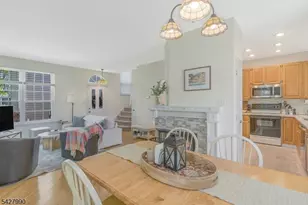 14 Wood Duck Pond Rd, Bedminster Township, NJ 07921 - Photo 6