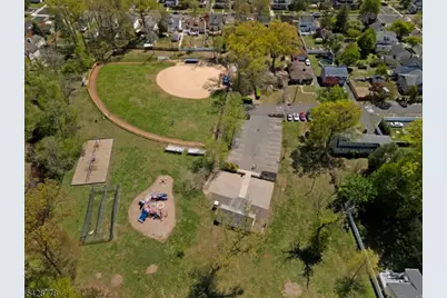 246 4th St, Dunellen, NJ 08812 - Photo 30