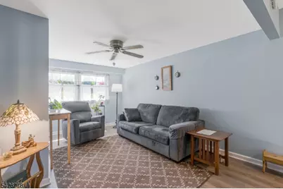 246 4th St, Dunellen, NJ 08812 - Photo 16