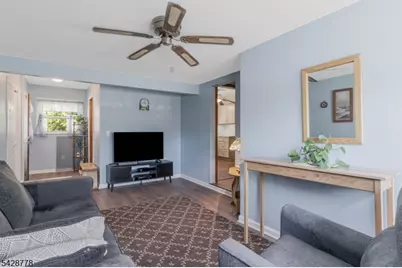 246 4th St, Dunellen, NJ 08812 - Photo 18