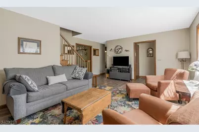 246 4th St, Dunellen, NJ 08812 - Photo 6