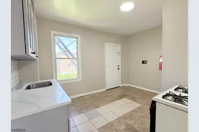 79 Godwin Ave, Paterson, NJ 07501 - Photo 8