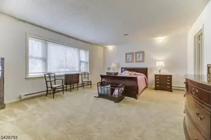 321 Sharon Way, Monroe Township, NJ 08831 - Photo 22