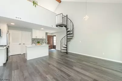 5 Gray Rock Dr #4, Vernon, NJ 07462 - Photo 8