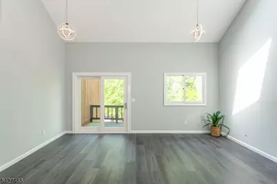 5 Gray Rock Dr #4, Vernon, NJ 07462 - Photo 6