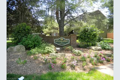 68 Crabapple Ln, Franklin Township, NJ 08823 - Photo 18