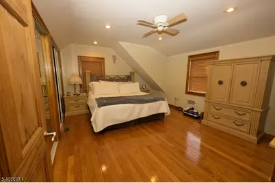 487 Macarthur Ave, Garfield, NJ 07026 - Photo 14