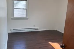 275 Rhode Island Ave, East Orange, NJ 07018 - Photo 6
