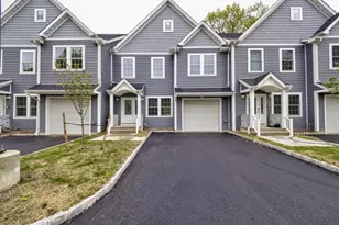 8 Travers Ave, Edison, NJ 08817 - Photo 2