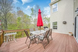 6 Wolfe Run Ct, Washington Township, NJ 07853 - Photo 32