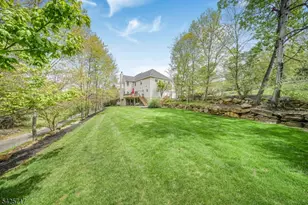 6 Wolfe Run Ct, Washington Township, NJ 07853 - Photo 36