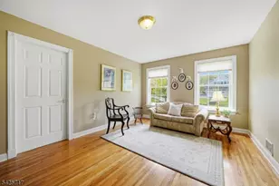 6 Wolfe Run Ct, Washington Township, NJ 07853 - Photo 26