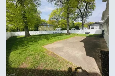 43 Bender Dr, Clifton, NJ 07013 - Photo 24