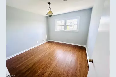 43 Bender Dr, Clifton, NJ 07013 - Photo 10