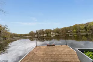 351 E Lakeshore Dr, Vernon, NJ 07422 - Photo 26