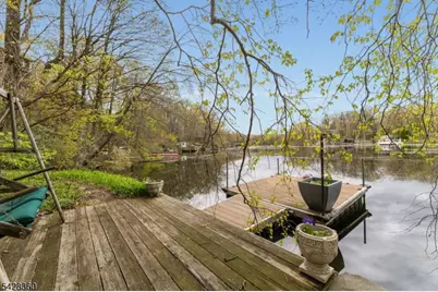 351 E Lakeshore Dr, Vernon, NJ 07422 - Photo 24