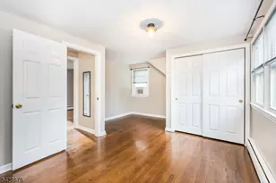 76 Personette Ave, Verona, NJ 07044 - Photo 8