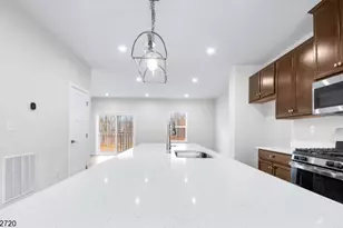 3 Peckwell St, Mount Olive, NJ 07828 - Photo 12