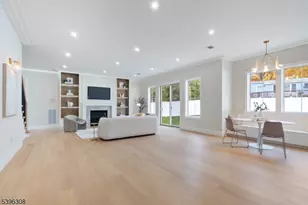333 Harrison St, Paramus, NJ 07652 - Photo 14