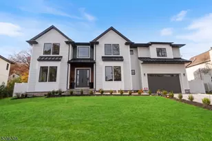 333 Harrison St, Paramus, NJ 07652 - Photo 2