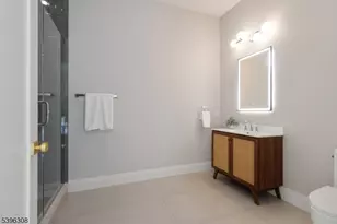 333 Harrison St, Paramus, NJ 07652 - Photo 26