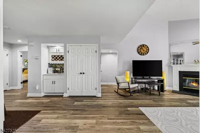 53G Winthrop Rd #G, Monroe Township, NJ 08831 - Photo 4