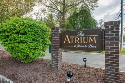 1B Yacenda Dr #B, Parsippany, NJ 07950 - Photo 22