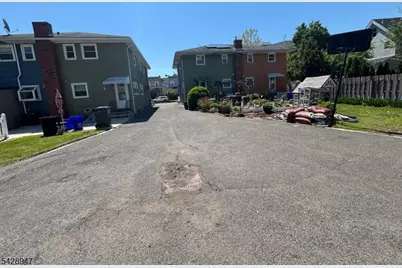 511 E 2nd St, Bound Brook, NJ 08805 - Photo 4
