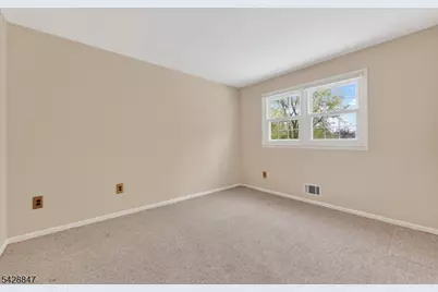 1393 Mallard Dr, Bridgewater, NJ 08836 - Photo 28