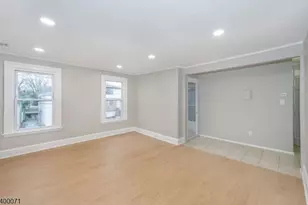 25 Henry St, Bloomfield, NJ 07003 - Photo 4