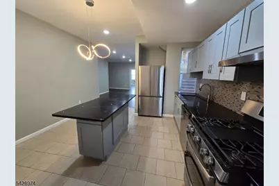 105 E Westfield Ave, Roselle Park, NJ 07204 - Photo 8