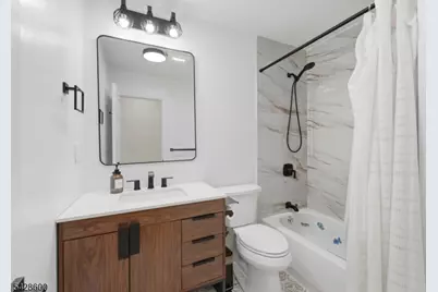 26 Madison Ave, Hasbrouck Heights, NJ 07604 - Photo 16
